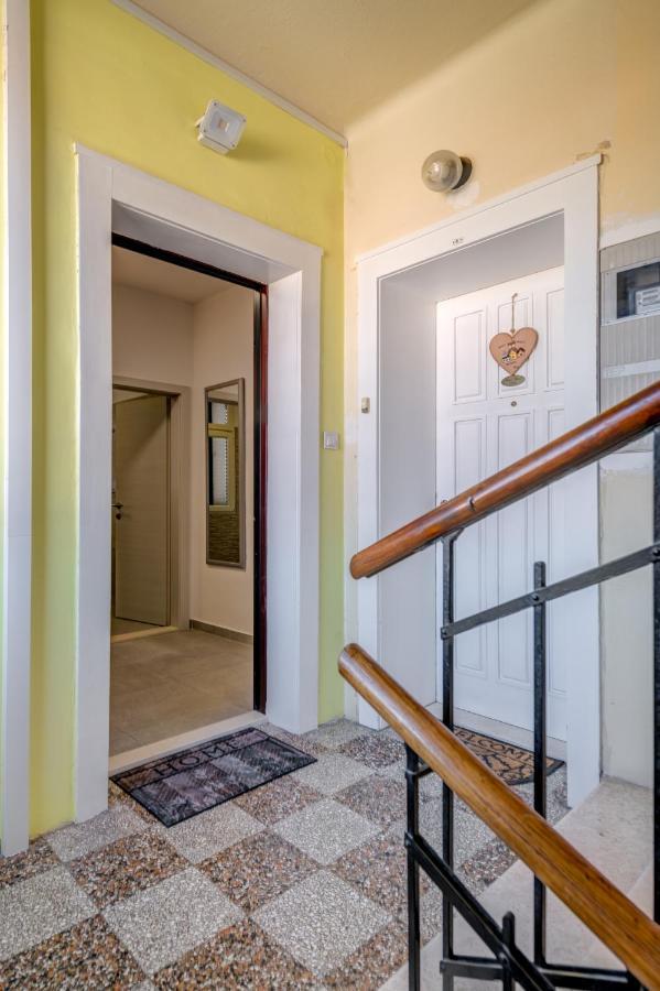 Apartamento Marjan Nest Split Exterior foto